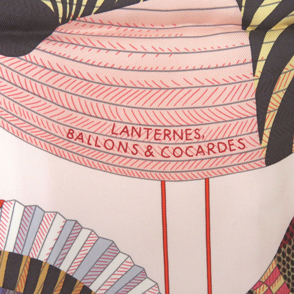 HERMES Cream Silk Scarf - Picture 2 of 6